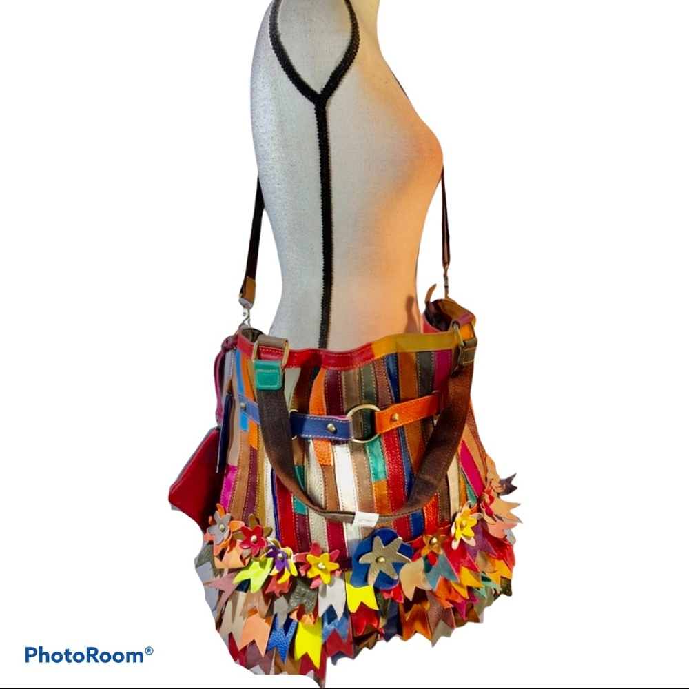 Amerileather | Multi Color Flowers Big Tote